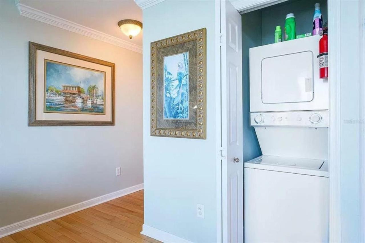 Bright Luxury Oceanfront Condo With Private Balcony And Hotel Pool St. Petersburg Luaran gambar
